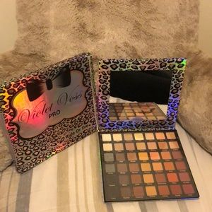 Violet Voss Pro (eyeshadow palette)